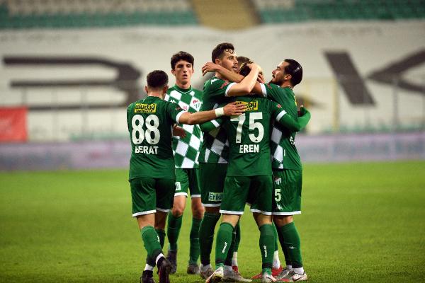 Bursaspor kadro istikrarını yakalayamadı Bursaspor kadro istikrarını yakalayamadı