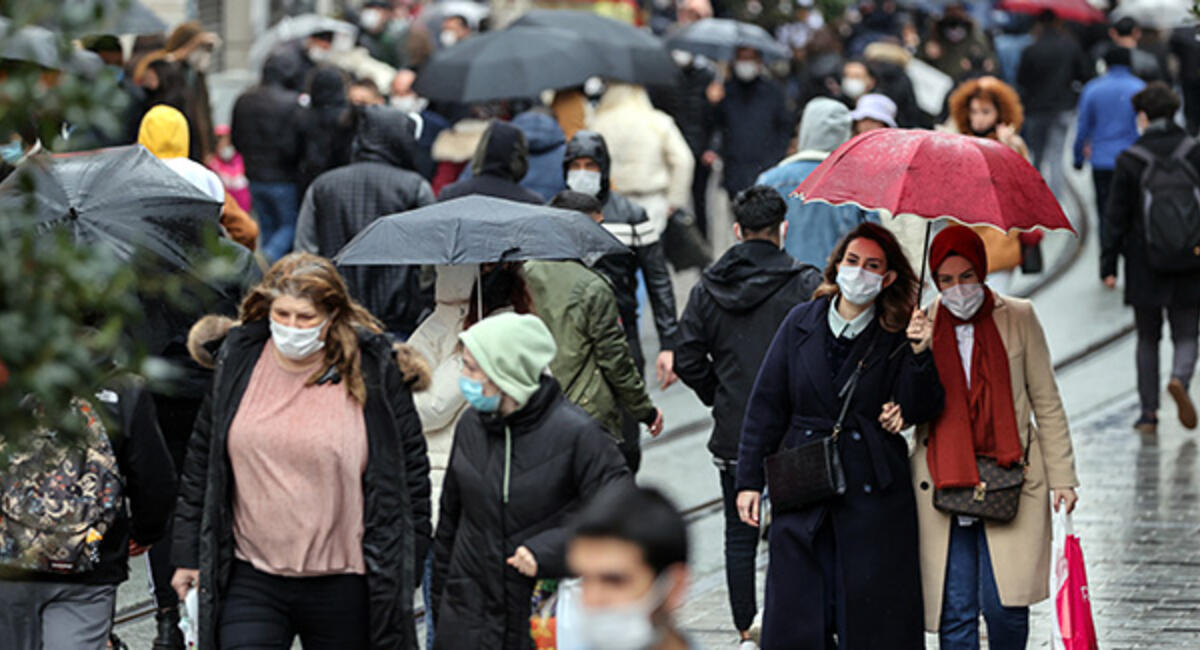 Uzman isim açıkladı! Korona salgınında kritik tarih açıklandı