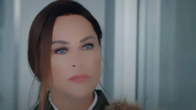 Hülya Avşar kendini ti’ye aldı!