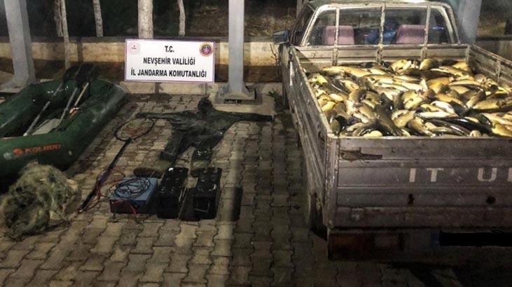 Elektrikle balık avlıyorlardı! Yakalandılar