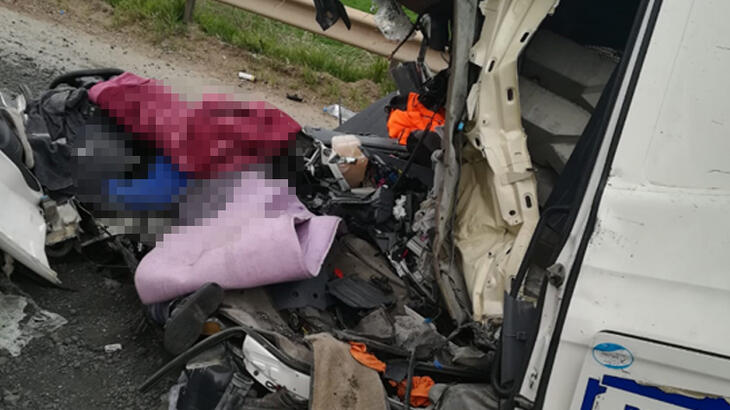 TIR, öndeki TIR’a çarptı! Ölü ve yaralılar var