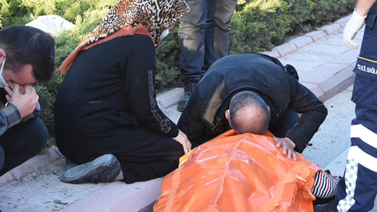 Yürek dayanmaz… Anneanne ile torununa acı veda