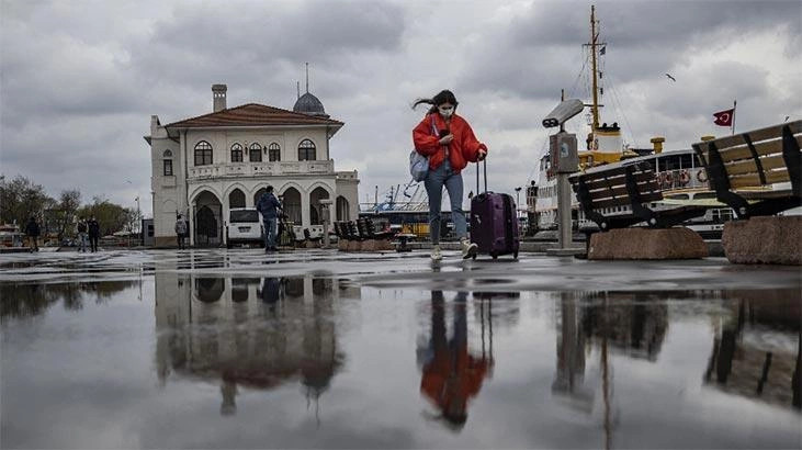 Türkiye tam kapanmaya geçiyor! Uzmanlar ne diyor?