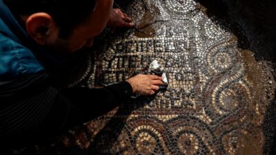 1500 yıllık mozaik bulundu! İşte üzerindeki yazının anlamı