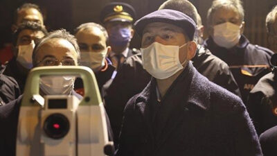 Bakan Soylu, Çankaya’da yıkımı süren binanın çevresinde incelemelerde bulundu