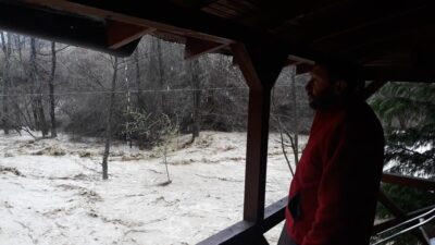 Yer: Bursa… Elinden bir şey gelmedi! Sadece izledi…