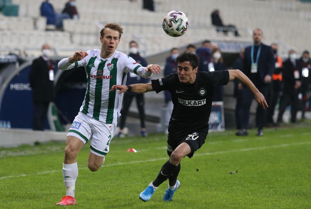 Dün sakatlanmıştı! Bursaspor’da İsmail’in son durumu nasıl?