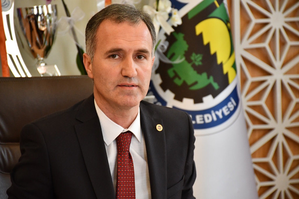 439 aileye yakacak yardımı yapıldı 439 aileye yakacak yardımı yapıldı