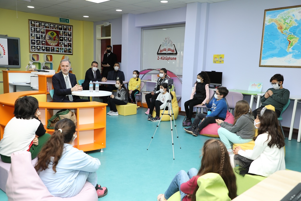 ‘Bana Bir Masal Anlatsana’nın konuğu Başkan Taban oldu ‘Bana Bir Masal Anlatsana’nın konuğu Başkan Taban oldu