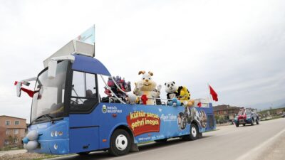 Çocuk Şenliği Otobüsü her yerde