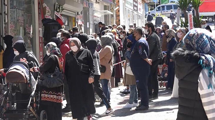 Koronavirüsü unutturan indirim