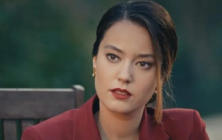 Oruç tutmadığı için tepki görünce isyan etti Oruç tutmadığı için tepki görünce isyan etti