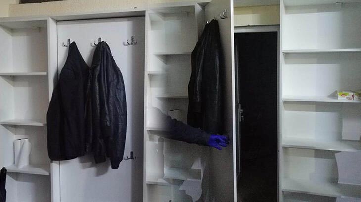 Kahvehaneye kumar baskını! Gizli bölmeden kaçacaklardı