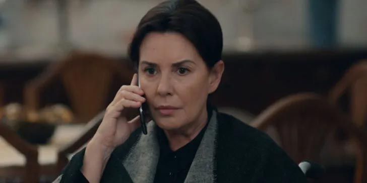 Perihan Savaş’tan bikinili poz