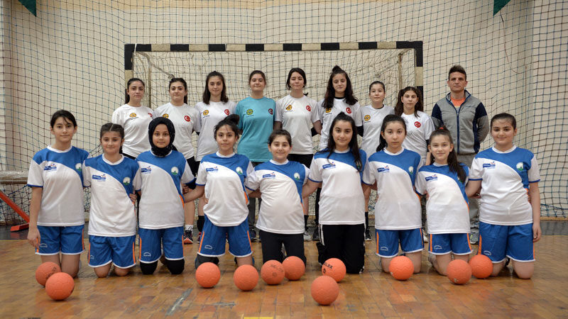 Artan sporcu sayısı ve yenilikleriyle kendini geliştirmeye devam eden Osmangazi