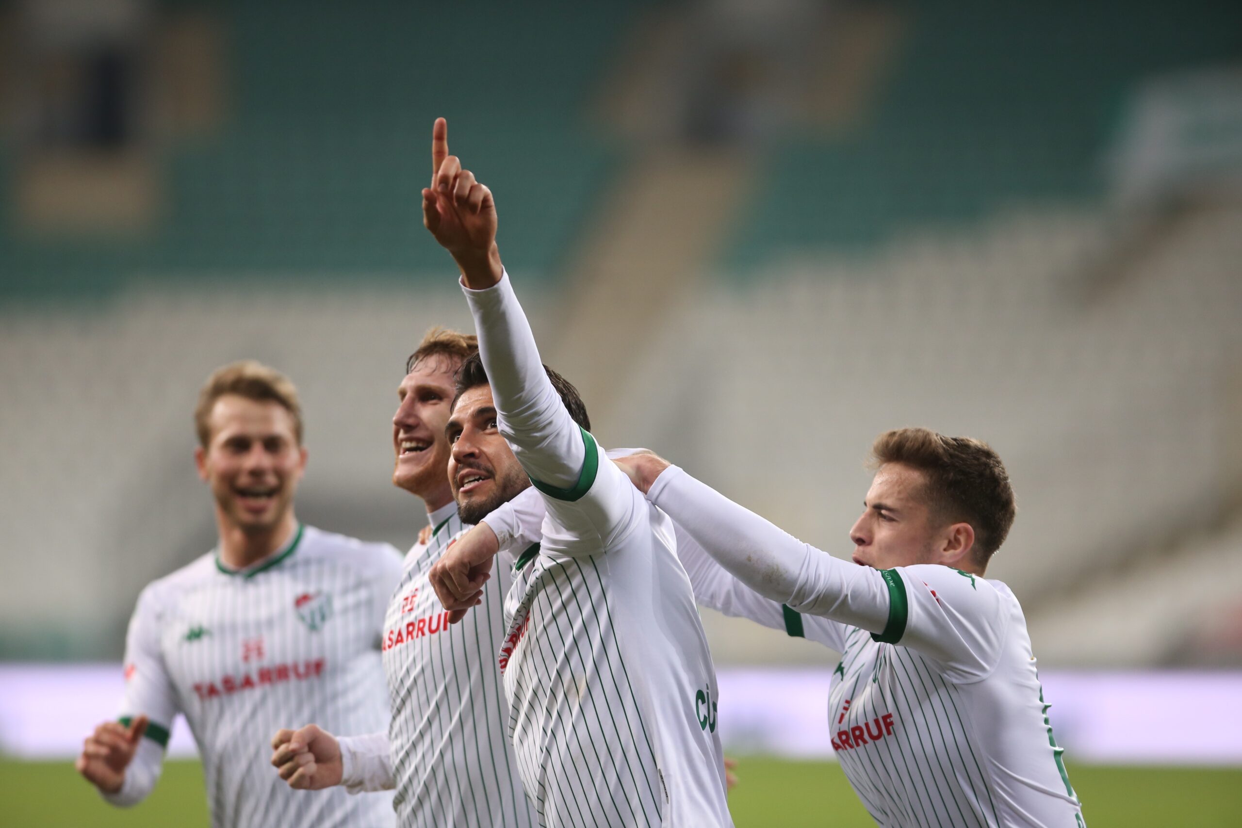 Bursaspor’un fırsat ayağına geldi! İşte Timsah’ın 3 puan timi!