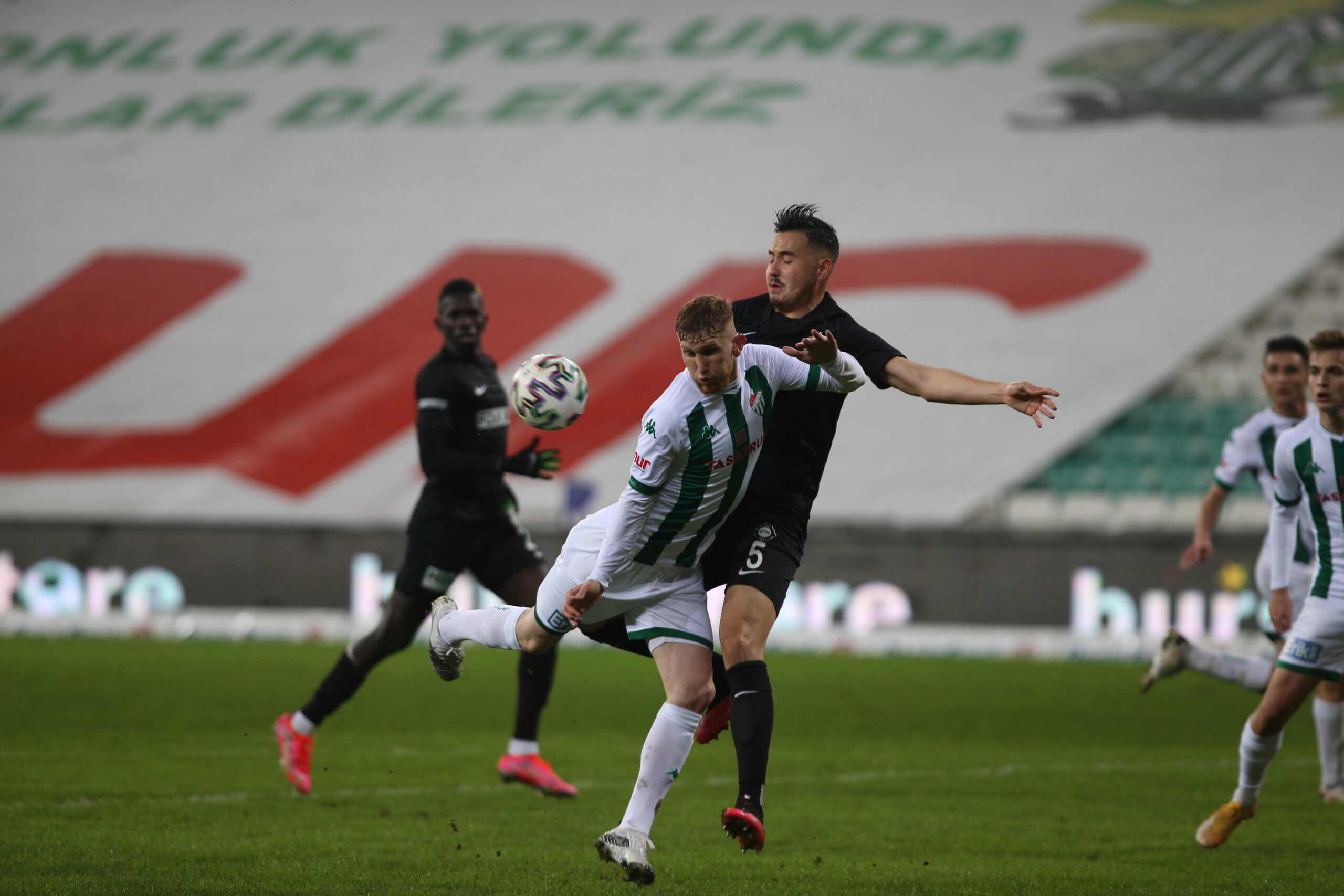 Bursaspor fırsatı kaçırdı! Play-off artık çok uzak…
