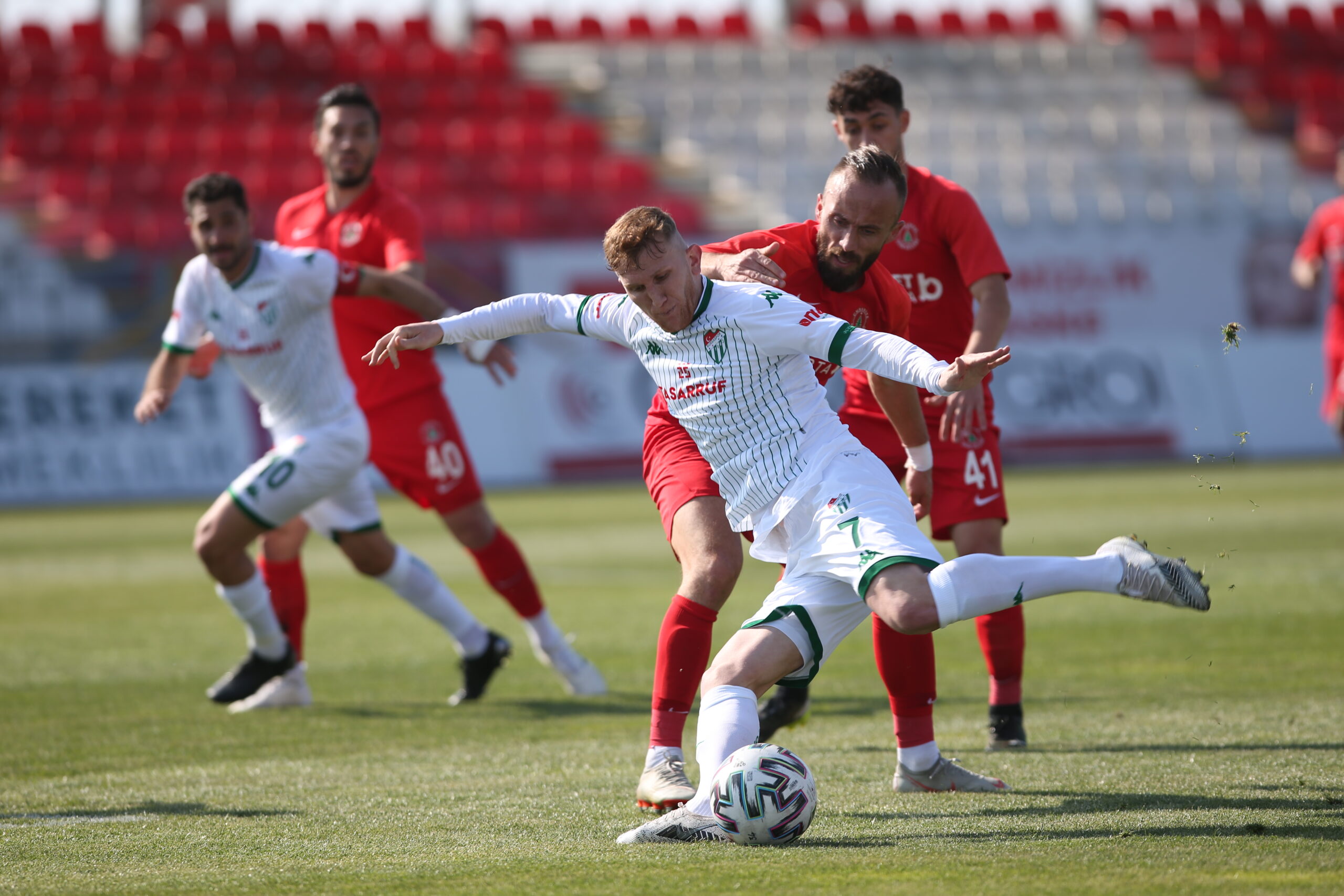 Bursaspor’dan buraya kadar! Play-off umutları İstanbul’da bitti…