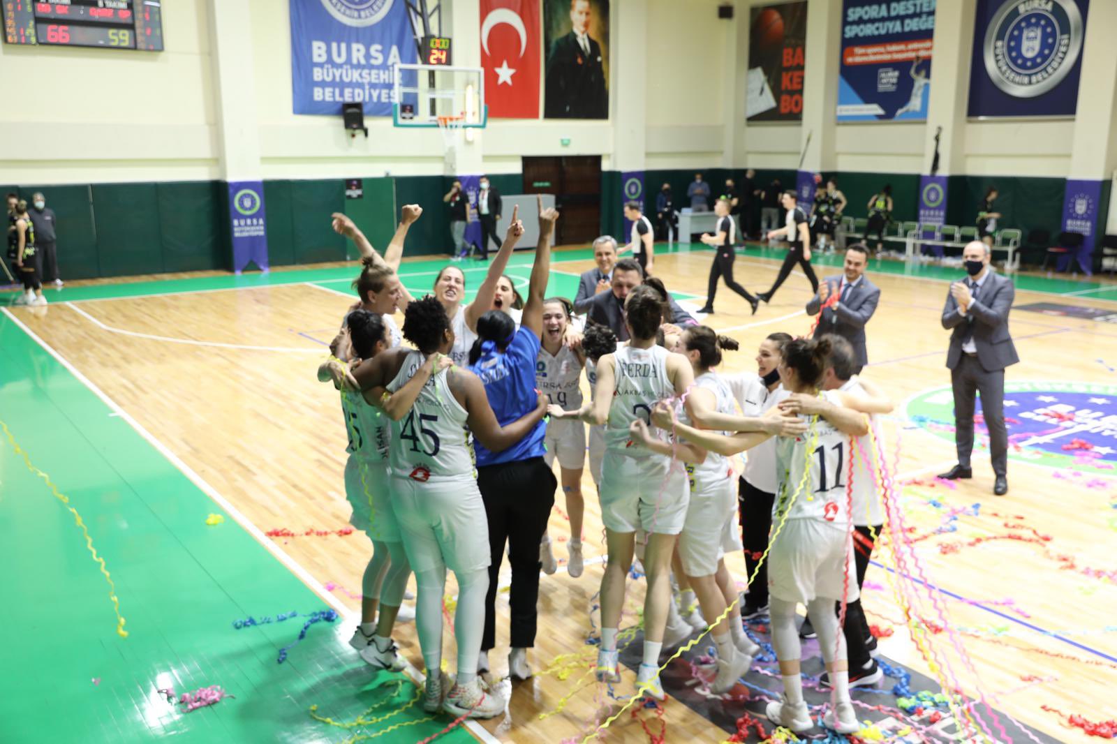 Bursa takımı Süper Lig’e yükseldi!