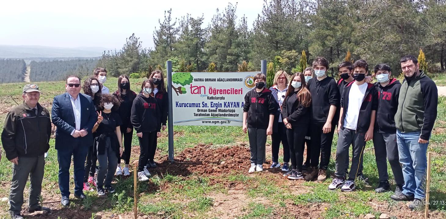 Anılarımızda yaşatıyoruz