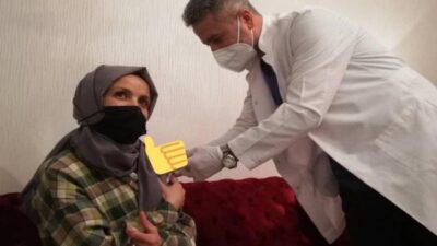 Aşı olmak istemedi, Bakan Koca ikna etti