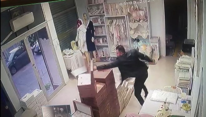 Eski sevgili dehşeti! 3 çalışanını rehin aldı