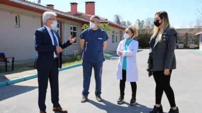 Başkan Erdem veteriner hekimlerin gününü kutladı