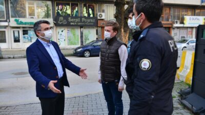 Başkan Yılmaz’dan görev başındaki polislere sürpriz ziyaret