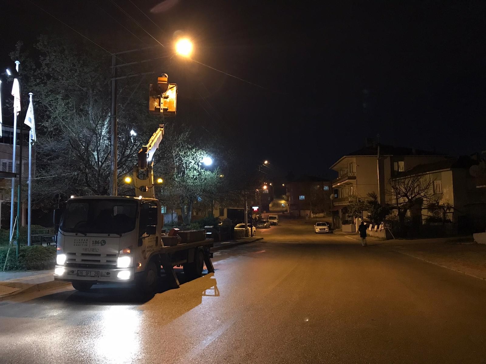 Bursa’da kısıtlamada enerji nöbeti