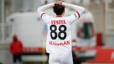 TFF 1. Lig'in 28. haftasında Eskişehirspor, Altınordu'ya 6-3 kaybetti ve