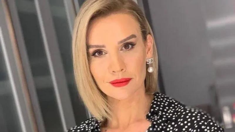 Ev halini paylaştı! ‘Koronavirüs yokmuş gibi…’ Ev halini paylaştı! ‘Koronavirüs yokmuş gibi…’