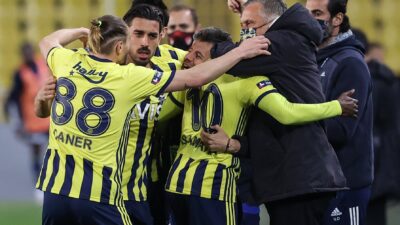 Süper Lig'de 32. hafta sona erdi... Haftanın kapanış maçında Fenerbahçe,