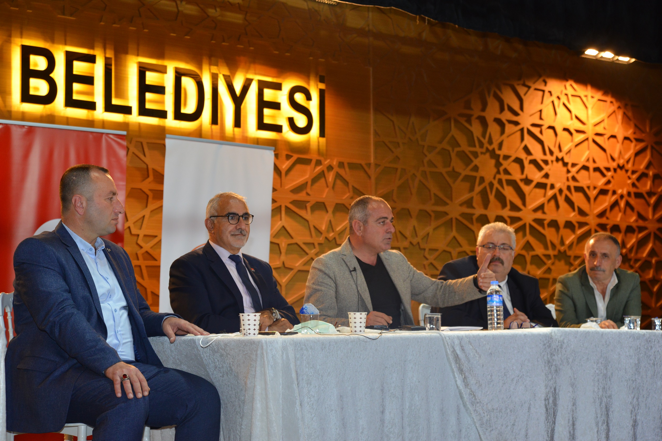 Bursa’da esnafa can suyu! Bir gecede 320 bin TL… Bursa’da esnafa can suyu! Bir gecede 320 bin TL…