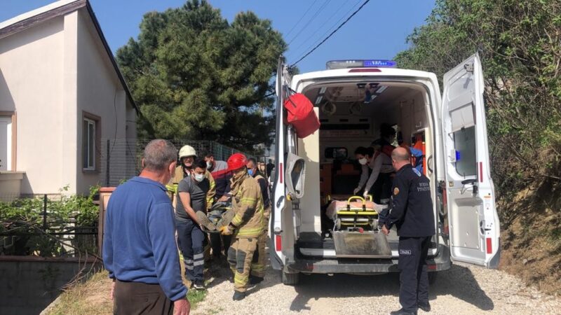 Bursa’da feci kaza: 1 ağır yaralı Bursa'nın Gemlik ilçesinde meydana gelen traktör kazasında sürücü ağır yaralandı.