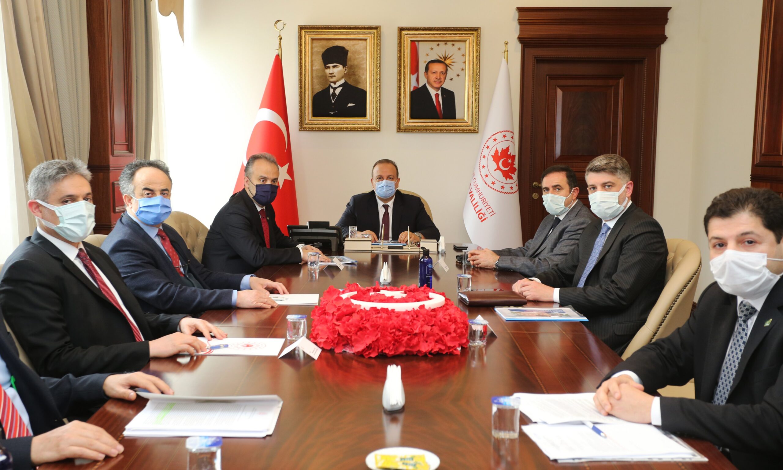 Bursa Valiliği’nde önemli zirve! Büyük tehlike yaşanmıştı!