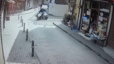 Bursa’da feci kaza! Çarptığı sürücü acı içinde kıvranırken kaçtı