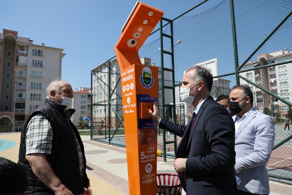 İnegöl akıllı parklarla donatılıyor İnegöl akıllı parklarla donatılıyor