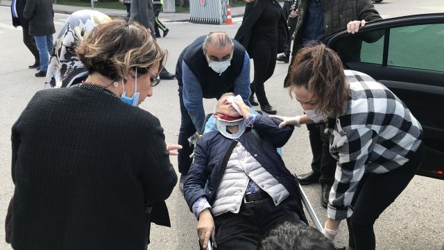 İYİ Partili vekil ve eşi kaza yaptı