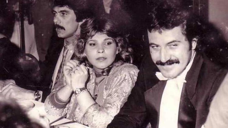 Ünlü müzisyen hayatını kaybetti Ünlü müzisyen hayatını kaybetti