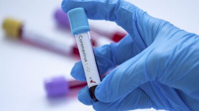 Yeni varyantlar ortaya çıktı! Korona vakalarında artış