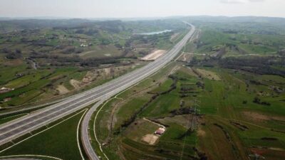 Bu iki ilçeden arazi alanlar yaşadı! Otoyol açıldı, fiyatlar yüzde 25 arttı