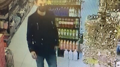 Bursa’da marketten şampuan hırsızlığı kamerada…