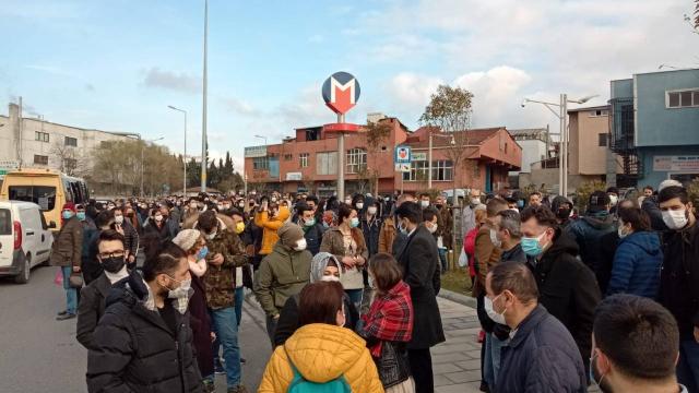 Trafo yangını metro seferlerini aksattı