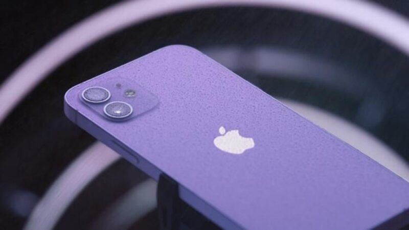 Apple tarih verip tanıttı! İşte yeni iPhone 12… Teknoloji devi Apple, yeni ürünlerinin tanıtımını gerçekleştirdiği lansman törenini düzenledi.