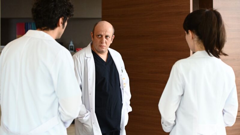 Mucize Doktor’da büyük hamle! Fox TV dizisi Mucize Doktor'dan yeni bölüm detayları ve görselleri