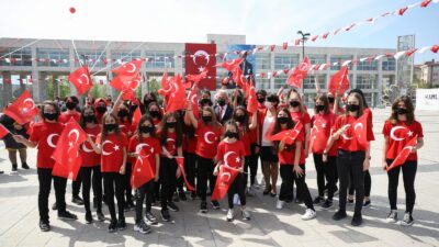 Nilüfer’de 23 Nisan gururla kutlandı