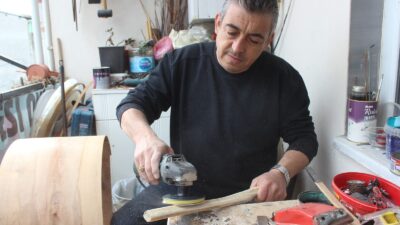 Yer: Bursa… Patlayan davuluna usta bulamadı, meslek sahibi oldu