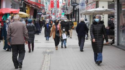 En ‘kırmızı’ ilde korkutan tablo! 10 kişiden 4’ü aşı yaptırmadı