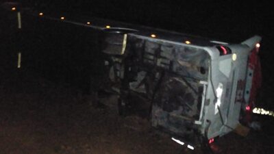 Yolcu otobüsü devrildi! 39 yaralı…