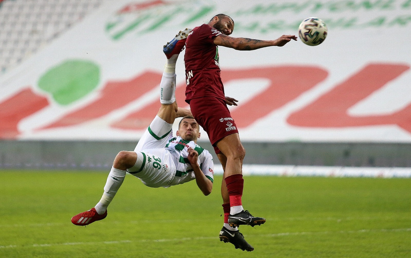 tff 1 lig bursaspor 0 bandirmaspor 1 ilk yari sonucu c59a90d